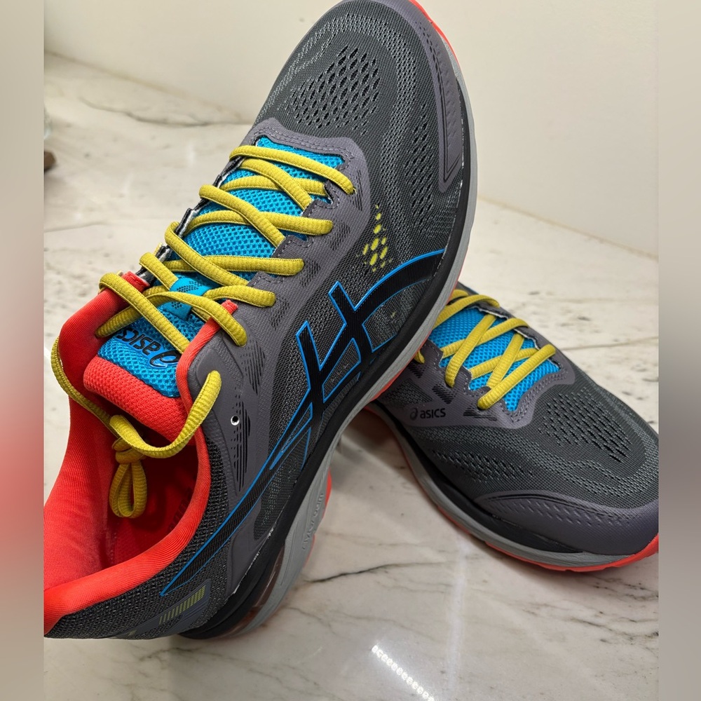 ASICS GT - 2000 7 Trail